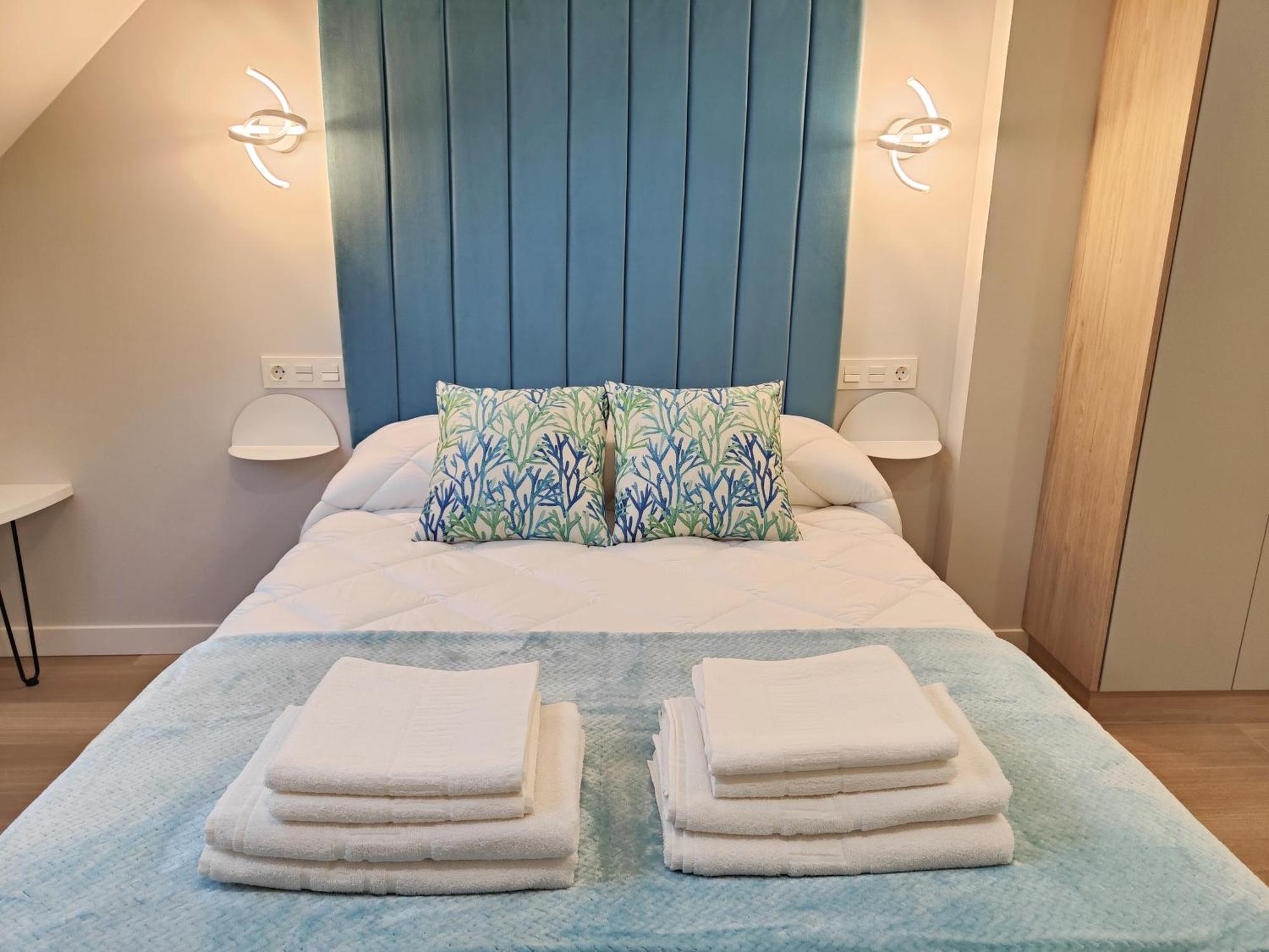 Apartamentos Centro Oviedo Caveda Kültér fotó